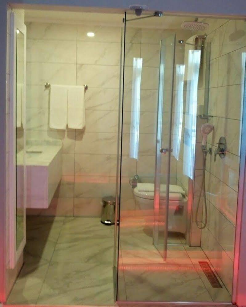 Cekmen Hotel Kemer Luaran gambar